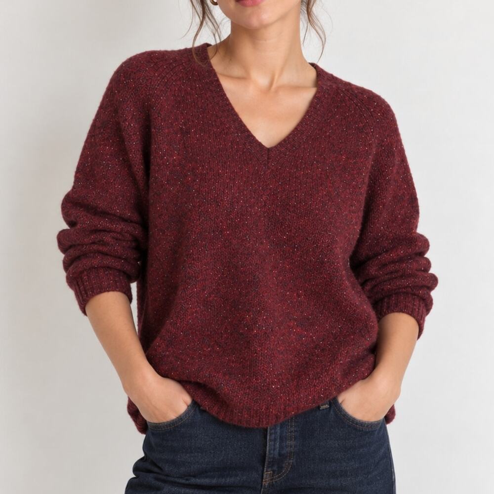Vintage L.L.Bean Wool Rayon Burgundy V-Neck Sweater Women’s Medium Pullover